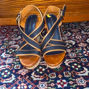 Tommy Hilfiger strappy sandals with platform cork wedge. Size 9